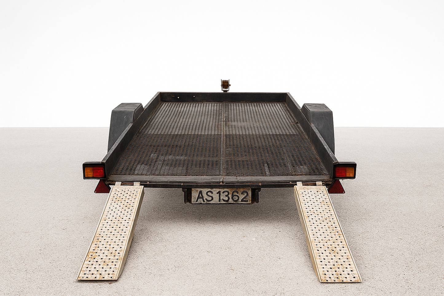 Biltilhenger 1500kg med håndvinsj & Stropper